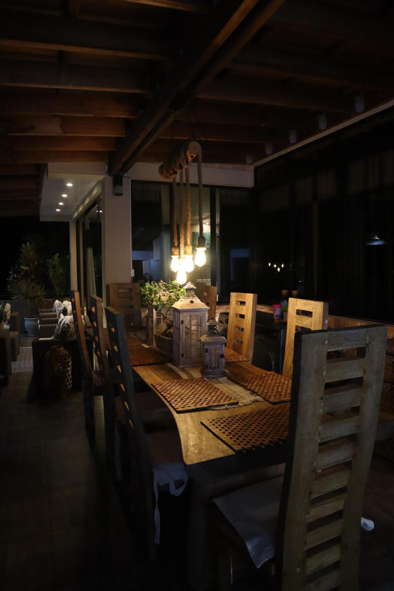 180 Degrees Self-Catering Hotel Victoria Exterior photo